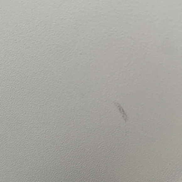 Stylish White Shoulder Bag with Red and Blue Design - Picture 9 of 13